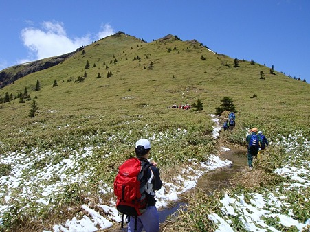 110524遭対協 根子岳 (3)