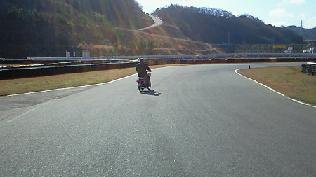201103100915000