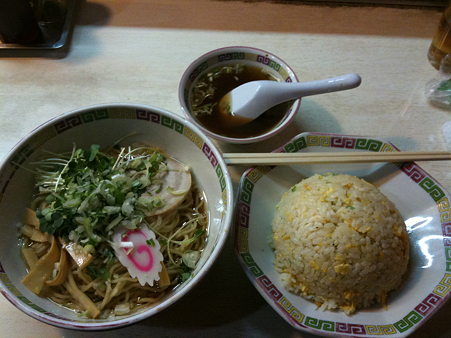チャーハン宝そばセット