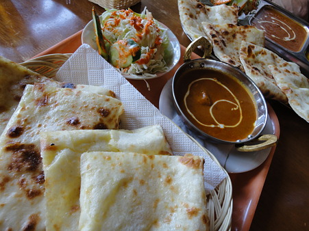 チーズナン＆チキンカレー！