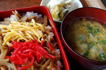 かにめし500円