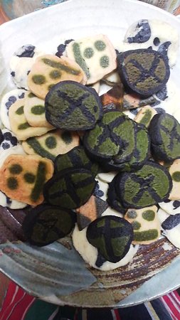 そして山のようなクッキーにげんなりするだけの簡単なお仕事