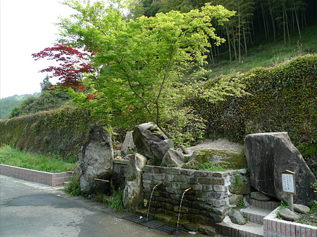 小川内水汲み場(冷や水湧水)(1)
