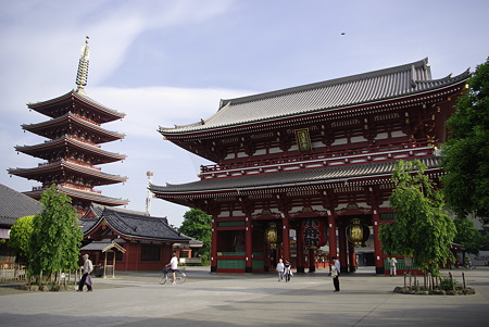 宝蔵門（仁王門）＆五重塔 (3)